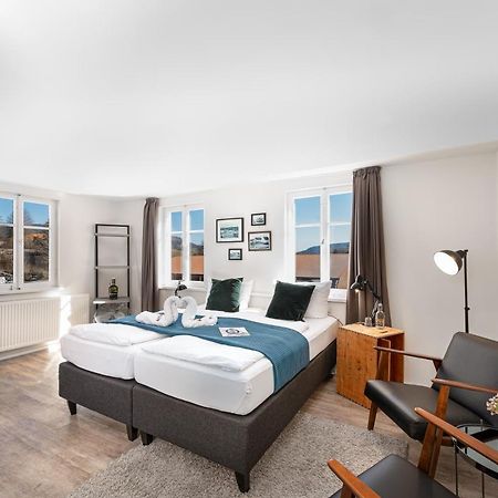 Hotel Das Q Aldingen  エクステリア 写真